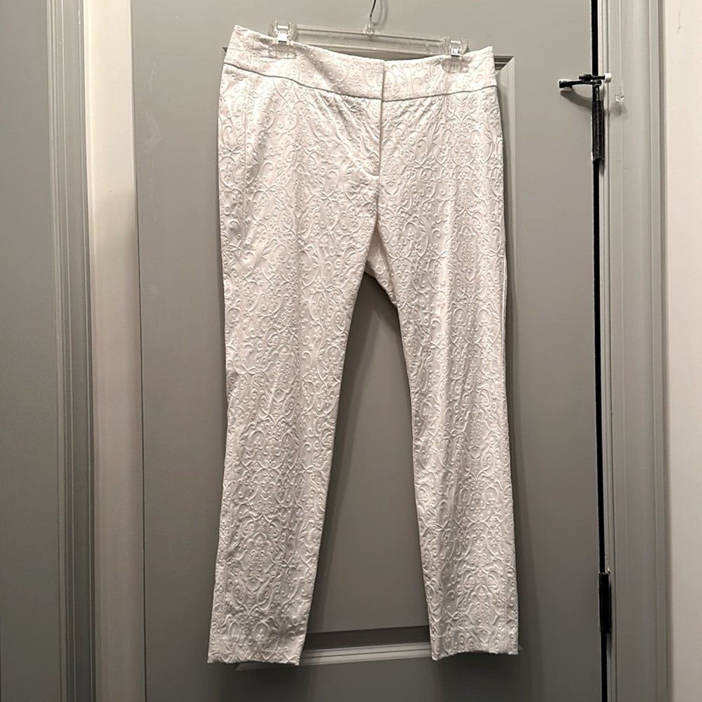 Loft Marisa Skinny white patterned dress pants size 6